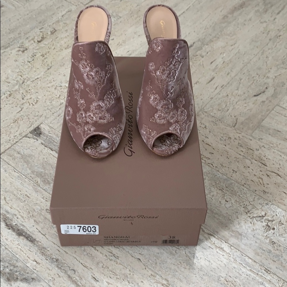 Gianvitto Rossi Embroidered Mules